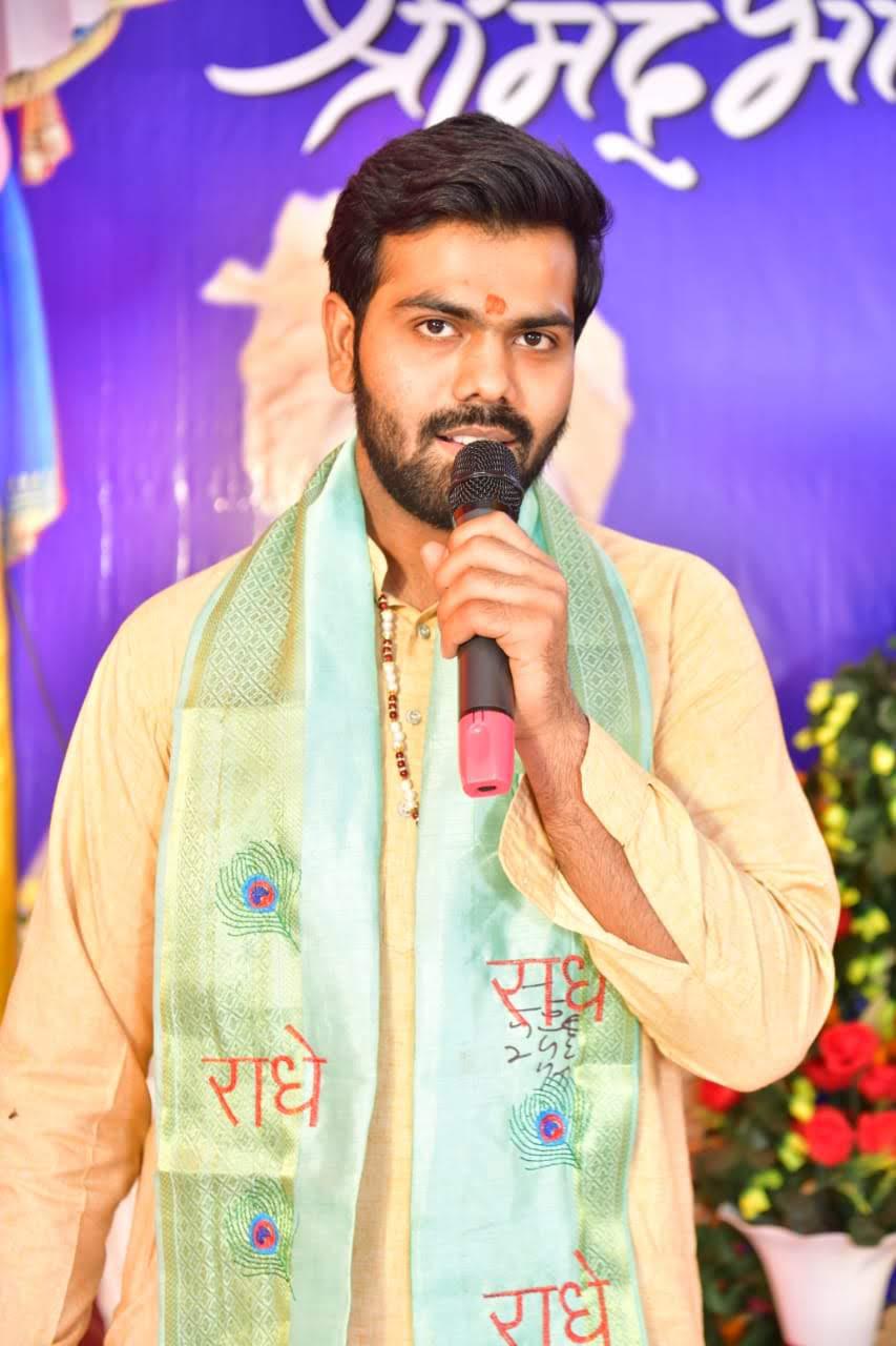 Pt. SUMIT PARASHAR ji