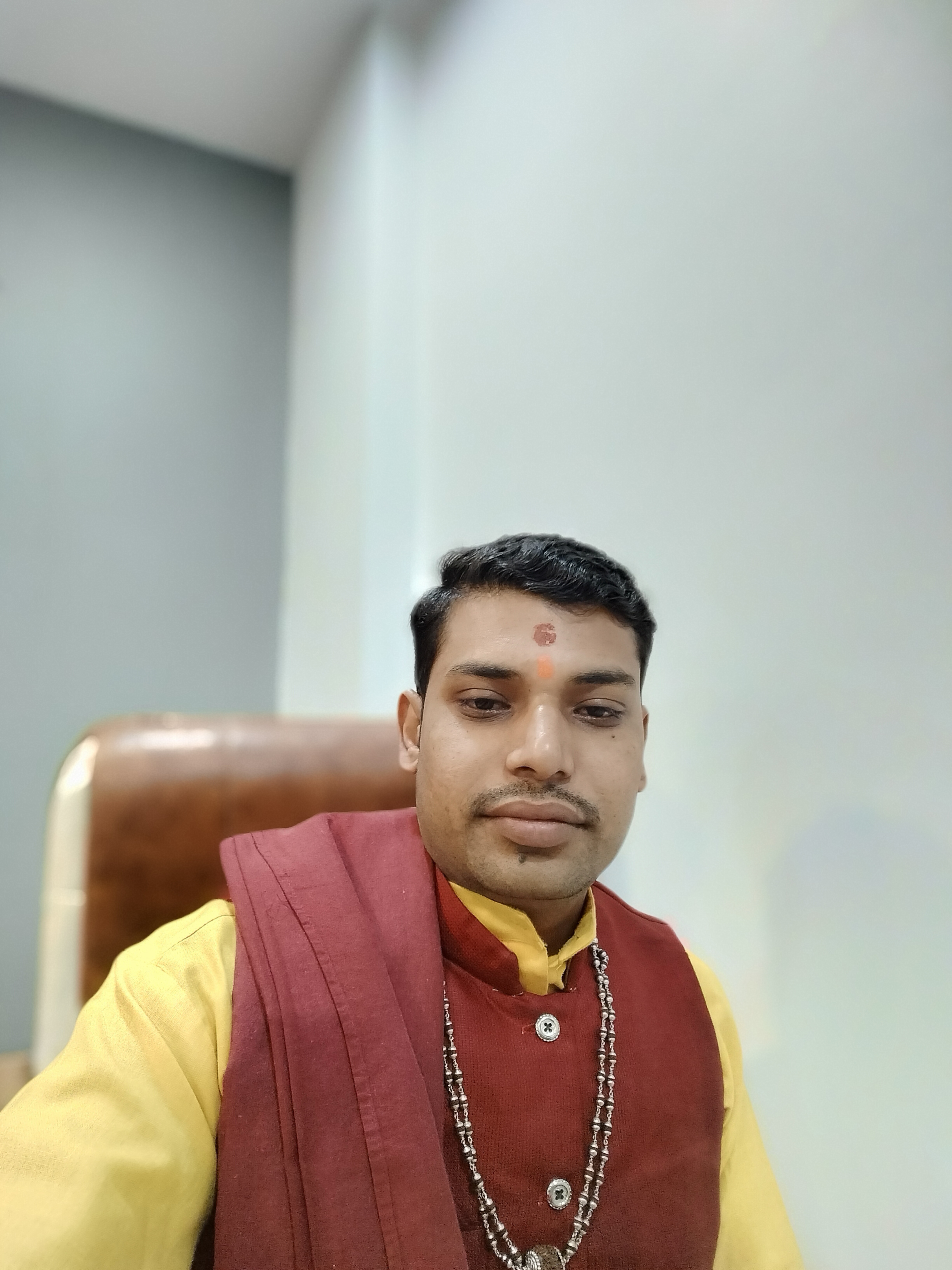 वैदिक  पंडित  राहुल  केशोरे 